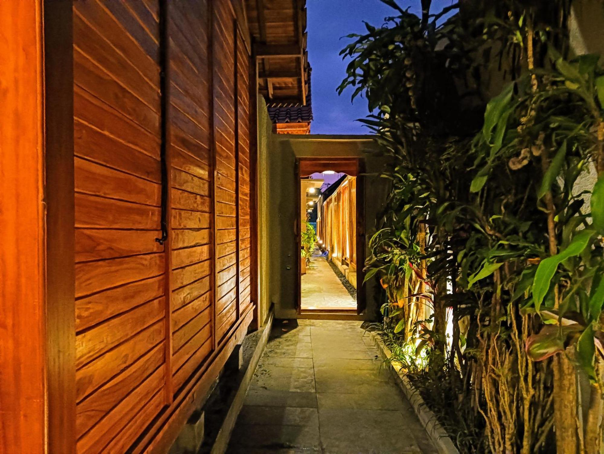 Ngesil Private Joglo & Pool Hotel Ubud Exterior foto