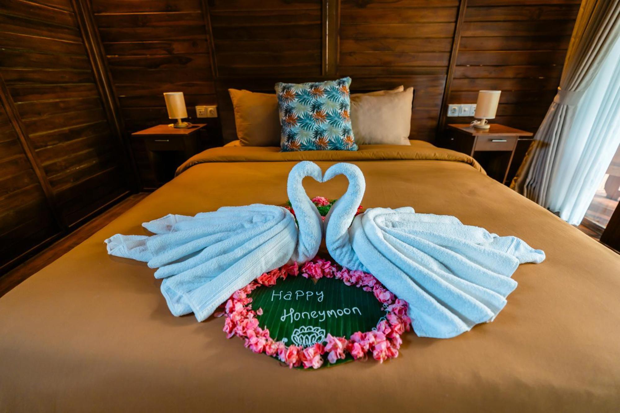 Ngesil Private Joglo & Pool Hotel Ubud Exterior foto